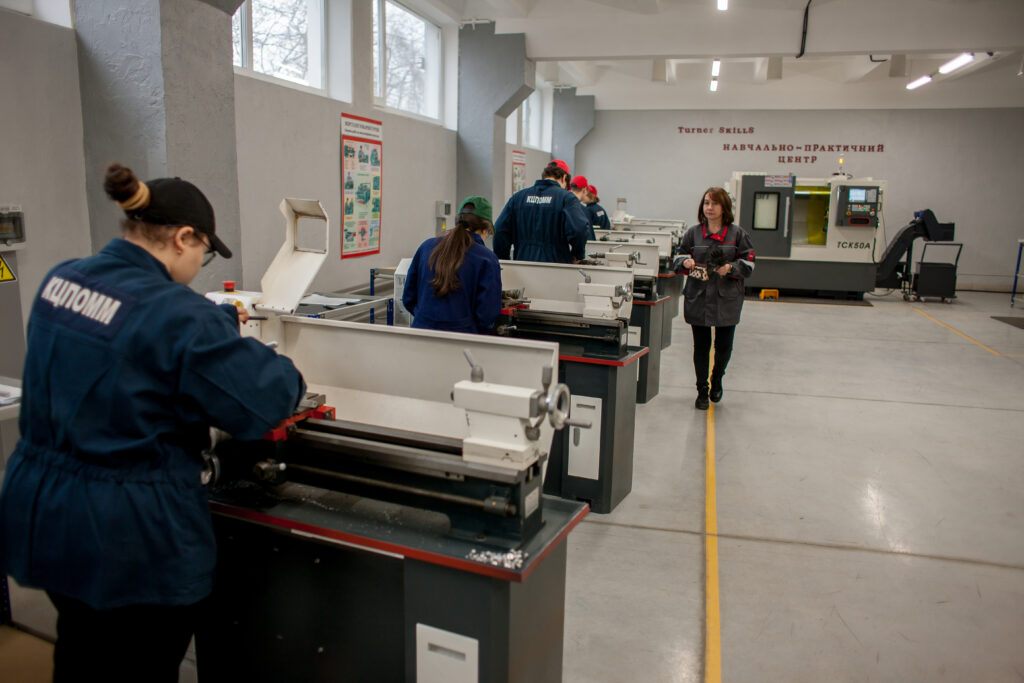 Сучасна підготовка фахівців: як технічна освіта у Кривому Розі стає на новий рівень